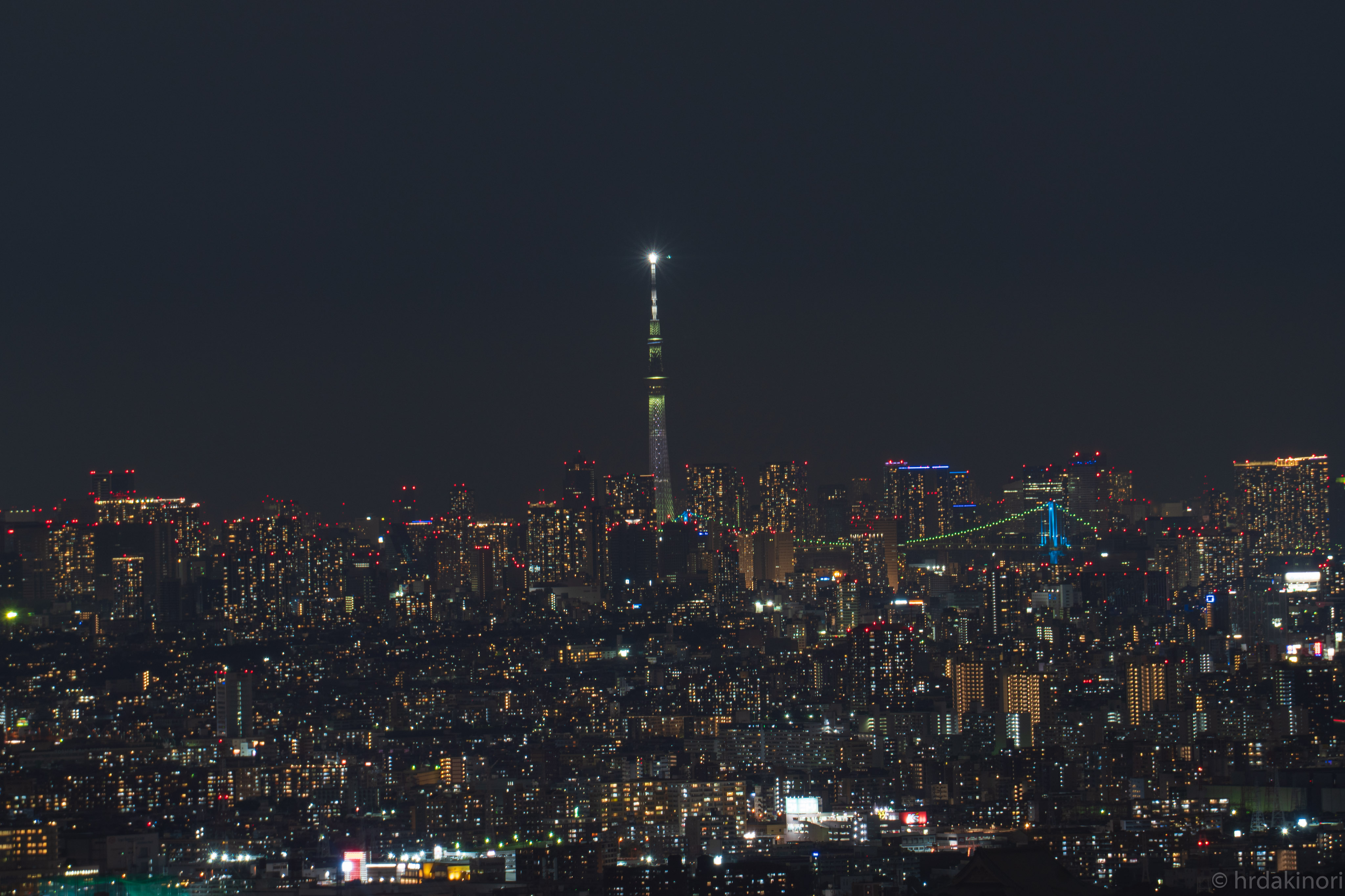 あきのり 横浜から撮った東京タワーとスカイツリー 横浜 Yokohama Skygarden 夜景 4k T Co Hluxdsnmd5 Twitter