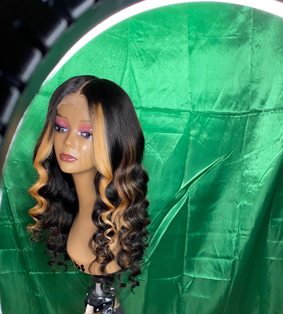 Sannybabiii's tweet photo. BYOB ( Bring Your Own Bundles )
Traditional Wig $40 
Frontal Wig $50

Hair Included 
10” - 14” $150 - $200 
16” - 28” $355

✨ Extra Services ✨
Coloring - +$10
Curly Textures - +$10

🌸 Sale Starts June 18th - June 27th 🌸

$GiftedHandsCEO

#LacedByLabaria 🍃 Exotic Bundles 🍃 https://t.co/mPMDmdOFjG