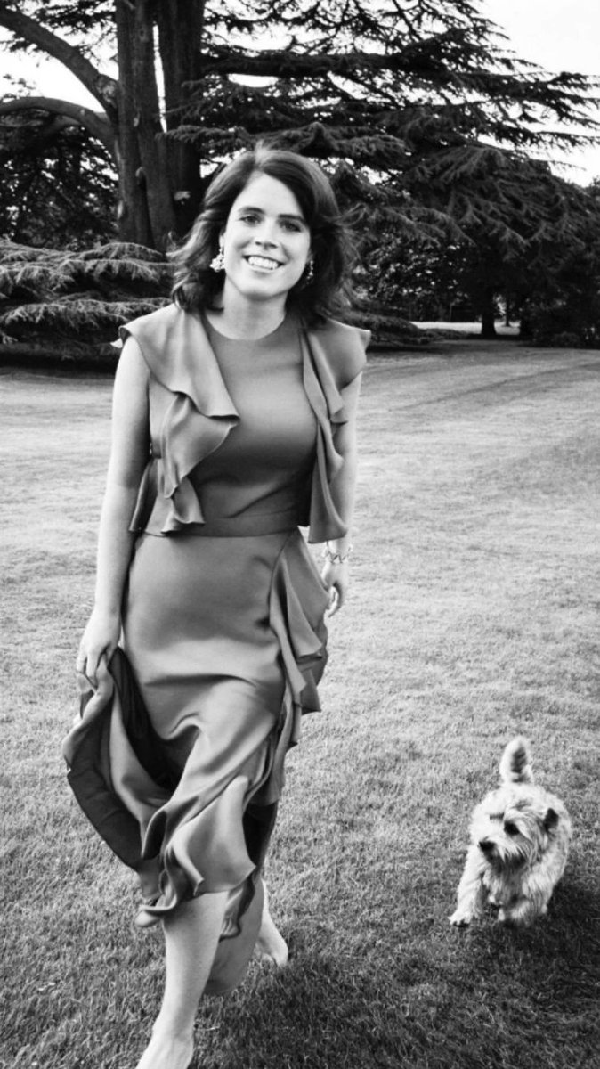 As well as RNOH, Eugenie is also patron of the European School of Osteopathy, a world-renowned provider of undergraduate and postgraduate level osteopathic education.This is a very personal cause, & she won't forget the medical professionals who allowed to keep walking tall!