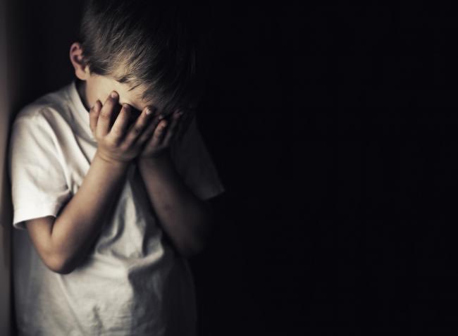 “SmackOoh PapaSmack! Smack!”But Papa doesn’t use a belt (or it might be “Spank!” instead of “Smack”, he just uses his hands while Baby screams for his Papa to stop.