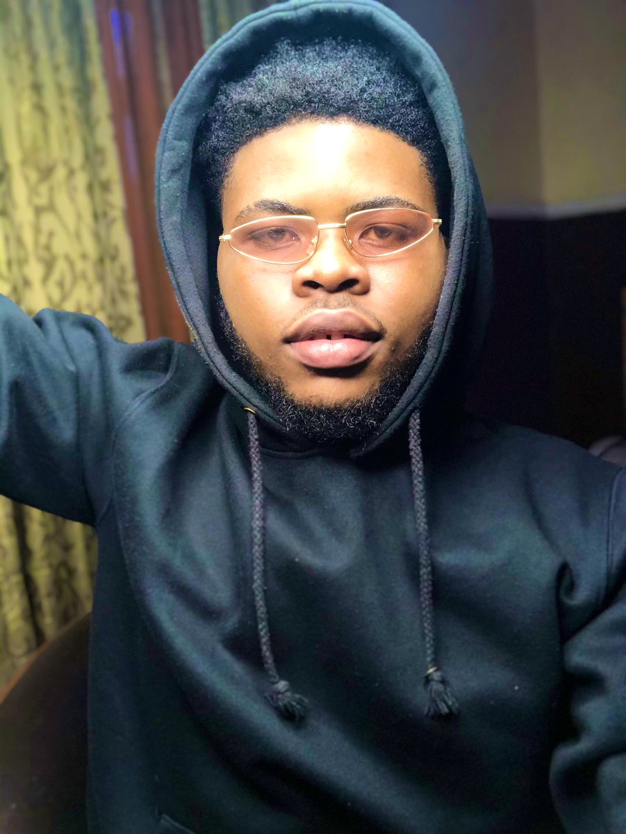 mahn_gee tweet media