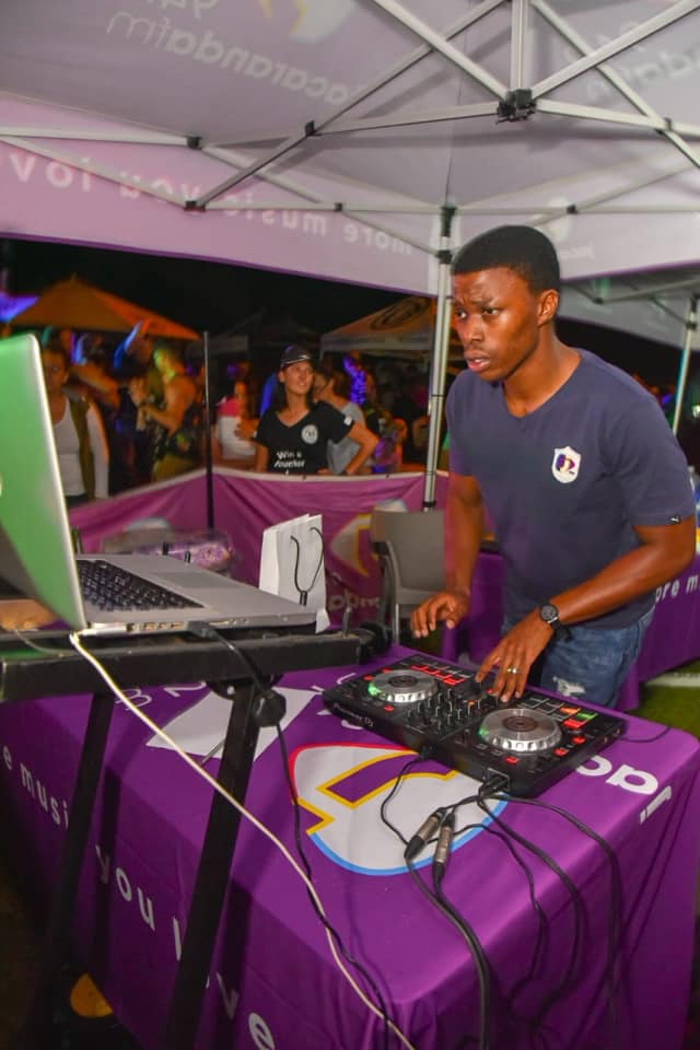 ThabisoKhambule's tweet photo. THE ICE-OLATION PARTY WITH THABISO KHAMBULE❗️❗️❗️
Join me ONLINE AND LIVE tonight at 7pm for the most diverse DJ AND MUSIC set you'll ever hear in South Africa.
PRIZE GIVEAWAYS by #LiebenGin
Stream brought to you by #EventCast
#dj #music #live #stream #dance #fun #love https://t.co/6BMra4h49o