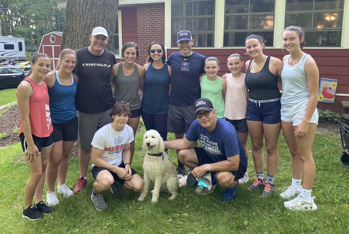 FFTrojanTrack's tweet photo. 4th Annual Father’s Day 5K. The run took place at Mill Lake in Michigan. 12 Dunlaps participated. Owen takes the overall win, Anna won the girls division. Everyone was an age division champ. #covidfriendly #tempstaken #finishstrong #selfiecity #dadswin #goldiewinscanineclass https://t.co/uZ3UPXlgrC