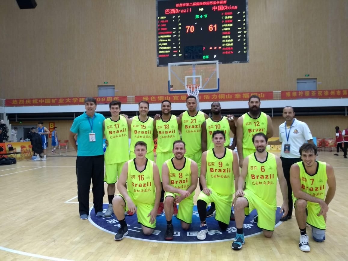 [AHORA - #UcUTV] Nos vamos a China🇨🇳. ¿A china? ¡Sí! Tenemos un nuevo #EnPrimeraPlana con <a href="/EnzoCafferata10/">Enzo Cafferata</a>, quien jugó en tierras asiáticas con su Caxias Do Sul. ¡Poné <a href="/TyCSports/">TyC Sports</a>!