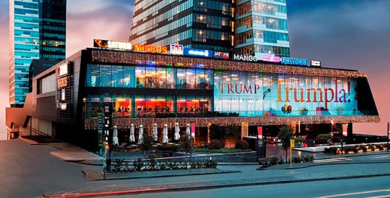 This is why we keeping telling you Trump is a FRONT, not his own dictator. His name - which he may not even own for business purposes - goes on the front of buildings that allow purchases of individual units by offshore, anonymous LLCs.Many owned by the Global Mob.