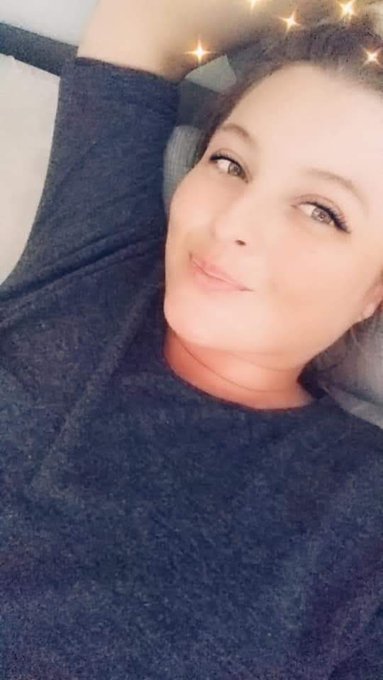 I haven't been on Twitter for many reasons, I have come to realize that although we all go through hard<a href="/tag/selfies"class="tags"><span>#selfies</span></a>