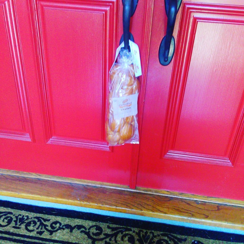 ChallahF's tweet image. ChallahFresh helps Bay Area families welcome Shabbat, one loaf at a time!