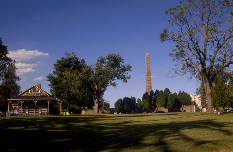 Battle of Point Pleasant-I’m 1774, Lord Dunmore’s army at the hands of General Lewis fought the Shawnee and other Local Native Tribes. This battle was over territory and won by the settlers. This battle took place at Tu-Endi-Wei and is now the smallest state park in WV