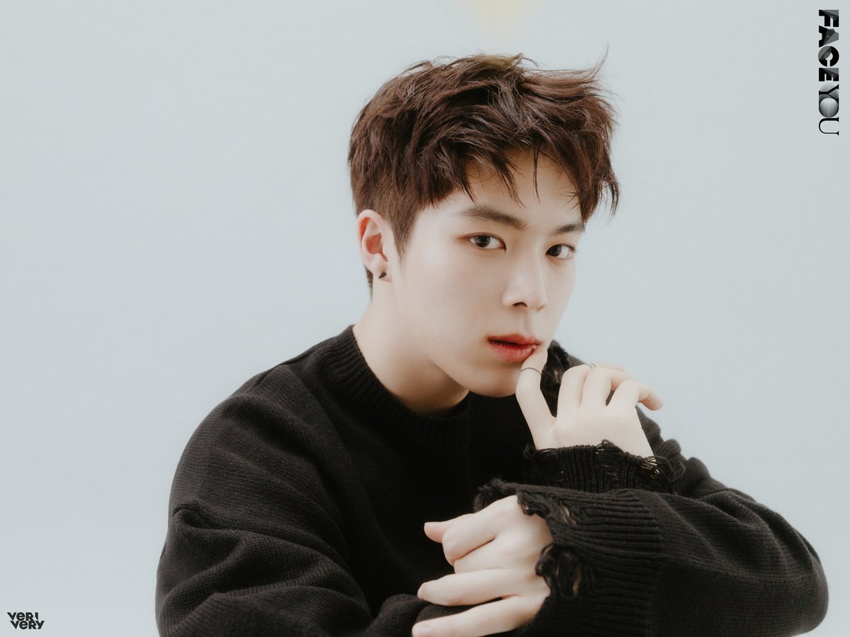 the_verivery's tweet photo. VERIVERY
FACE it ep. 02

4th MINI ALBUM
[FACE YOU]

OFFICIAL PHOTO
#연호 #YEONHO

2020. 7. 1 6PM (KST) Release

#VERIVERY #베리베리 #VRVR
#FACE_it #FACE_YOU #20200701_6PM https://t.co/GIeaMQd3jJ