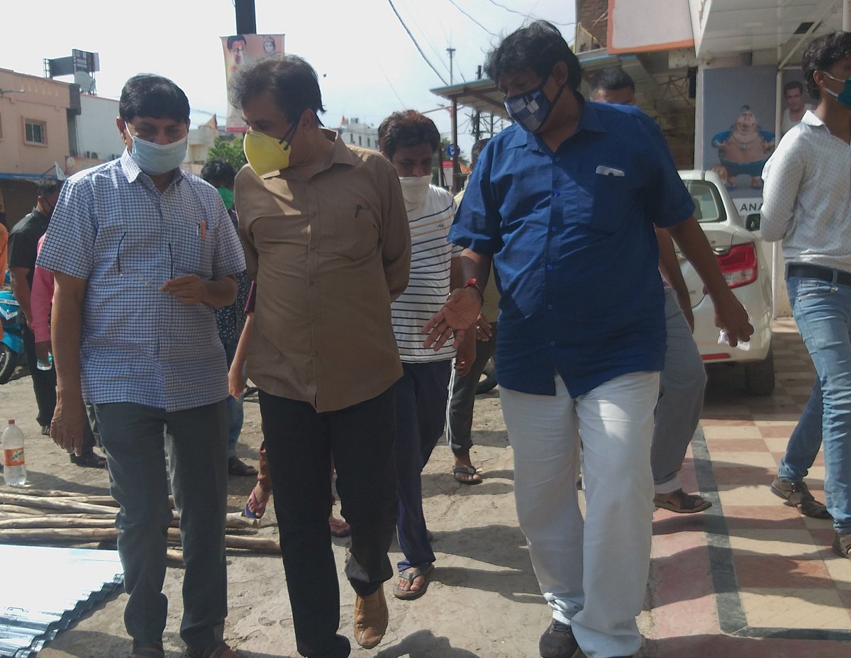 MP imtiaz jaleel today visited Jai Bhvani nagar where peple were facing problems because rain water had entered their house.this problem People have been facing for near 4yr now. City eng mr panzade also was asked to visit the place along with his team and immediate work was strt