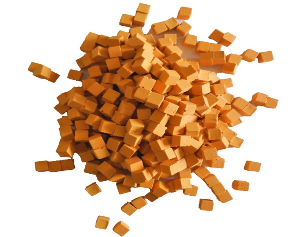 Red and orange tesserae were white cubic calcite tesserae, whose surface was painted with a red ochre pigment (hematite) or a dilution of red hematite in calcite, in the case of the orange hue.