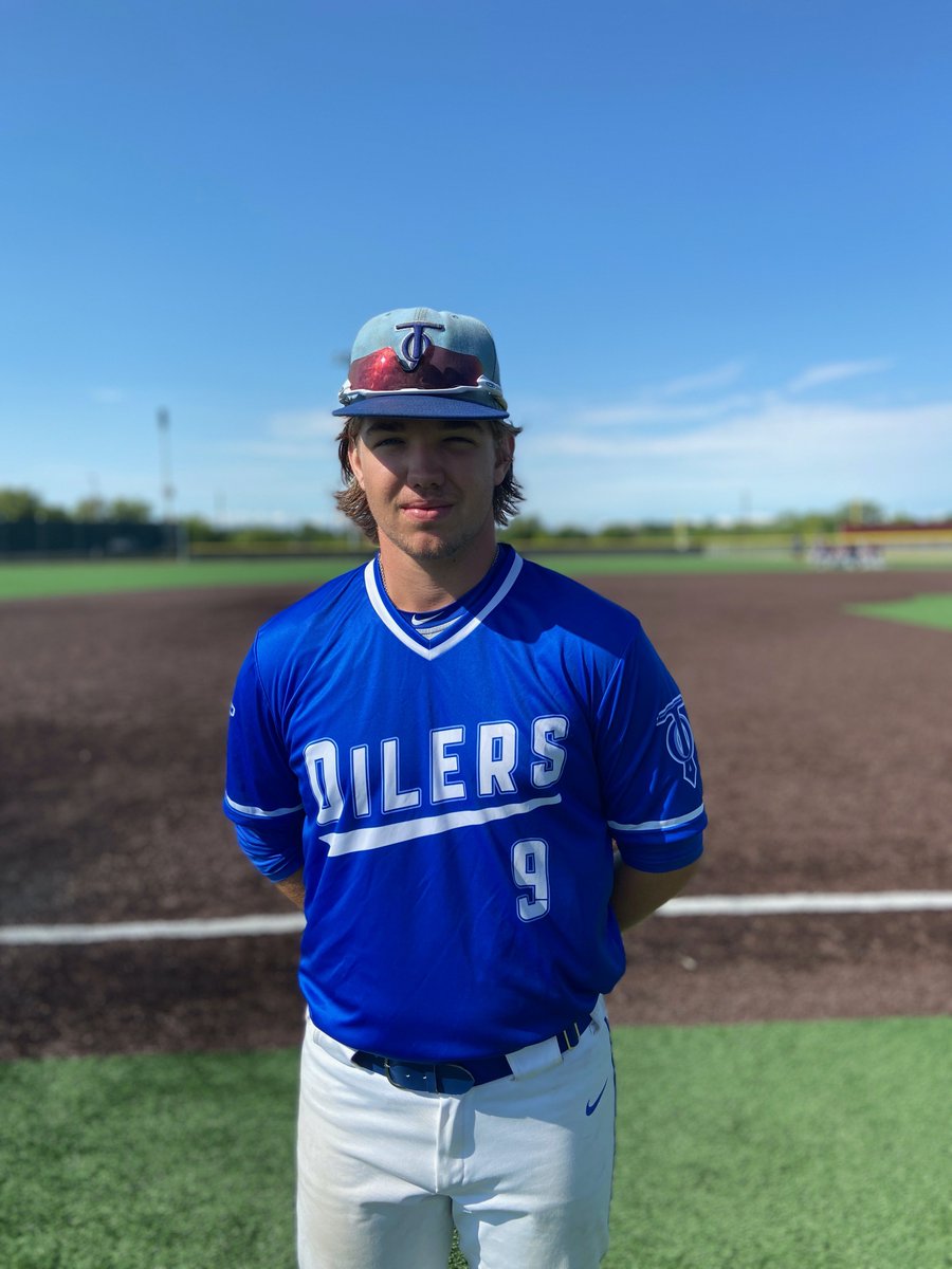 FiveTool's tweet photo. @FiveToolTexas F: @TEXAS_OILERS 16U Nowell 12, @AbqBaseballAcad 2022 Bunch 2
PoG: @MatthewHattawa1 3-3, 2 RBI, 3 R
Pitcher: @ctyner09 5 IP, 6 K, 1 ER https://t.co/zTmjGpm3CS