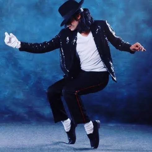 @ootaketoshitomo マイケルが憑依したのですね
わかります 