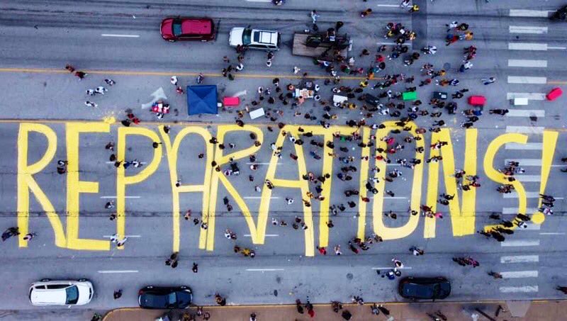 britttbanks's tweet photo. Now that’s how you paint the streets!Our St. Louis fam is on code! ✊🏾🇺🇸 https://t.co/ucGcEoCgHJ