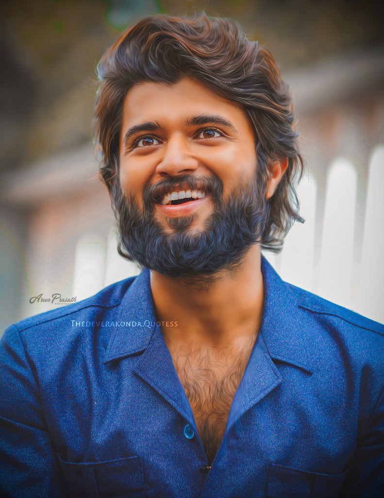 that S M I L E man uff 🔥🤩 #VijayDeverakonda #VijayDevarakonda  @TheDeverakonda Through back #Dearcomrade 🤍, image size:791x1024