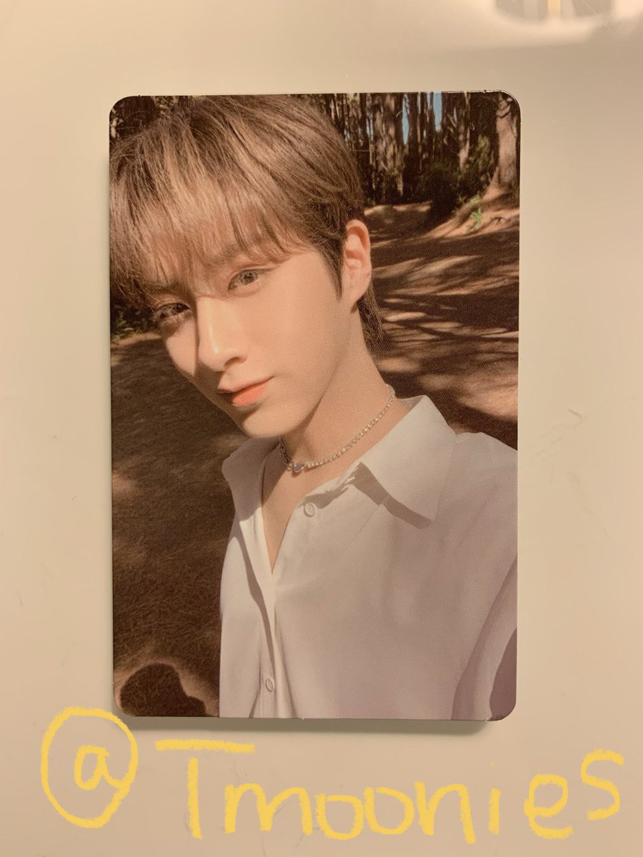TMoonies's tweet photo. WTT// NFS                                   have:xion white back             want:seoho or leedo greenback     USA ONLY// paypal or venmo       oneus trading photocard wtt wts seoho xion leedo hwanwoong keonhee ravn tomoon sell sale trading https://t.co/ZSmcphqpII
