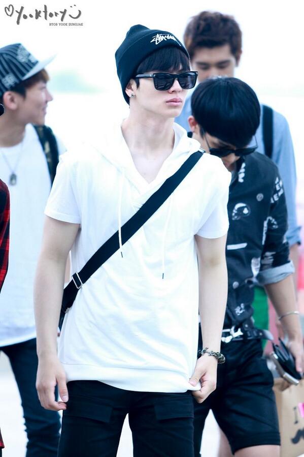 ᴅ-512throwback to 140620 sungjae 