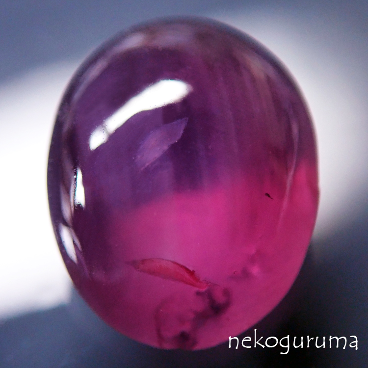 Nekoguruma Ver 0 0 1 در توییتر 白 薄青 青 青紫 赤紫 紫色とか色合いも見た目も好きな紫陽花の時期になりました 紫陽花には雨が似合うと思うのですが もう東京は梅雨入りしたのかしら いい感じの梅雨をお過ごし下さい 鉱物名 天然コランダム 宝石名