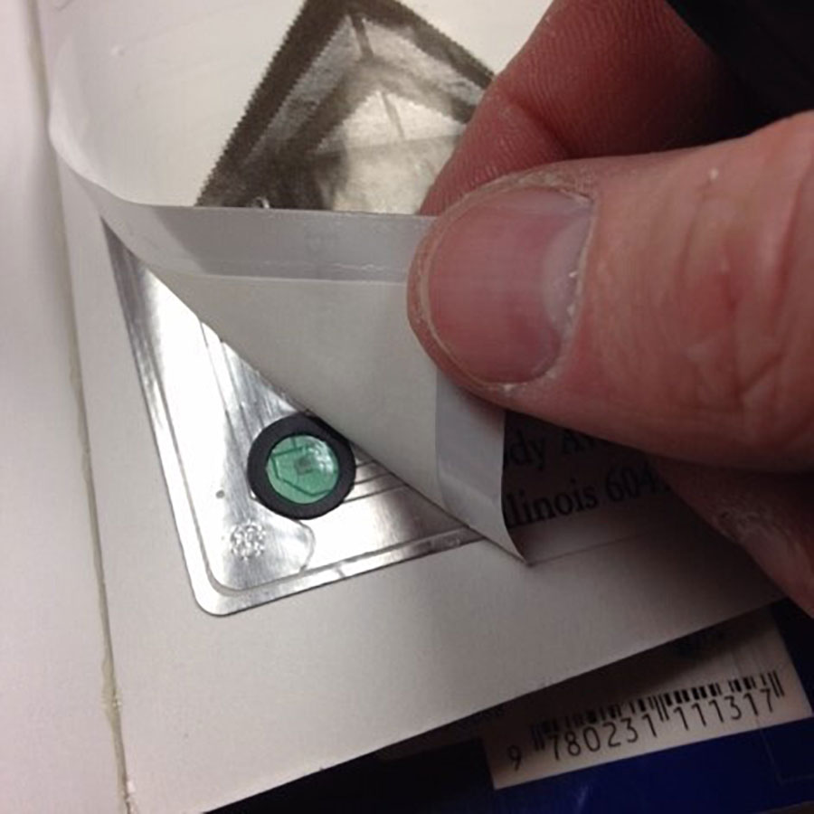BSLW's tweet image. Worrying about legacy tags as you plan your new RFID project? Check out our #blog post for tips and tricks to help you along the way: bit.ly/2A5CDRW #libraryRFID #loveyourlibrary #itsallaboutaccess