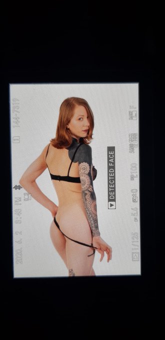 Its very funny when they try to resist you. #findom #blackmail  If you don't want me to prey on your<a href="/tag/findom"class="tags">#findom</a><a href="/tag/blackmail"class="tags"><span>#blackmail</span></a><a href="/tag/onlyfans"class="tags"><span>#onlyfans</span></a>