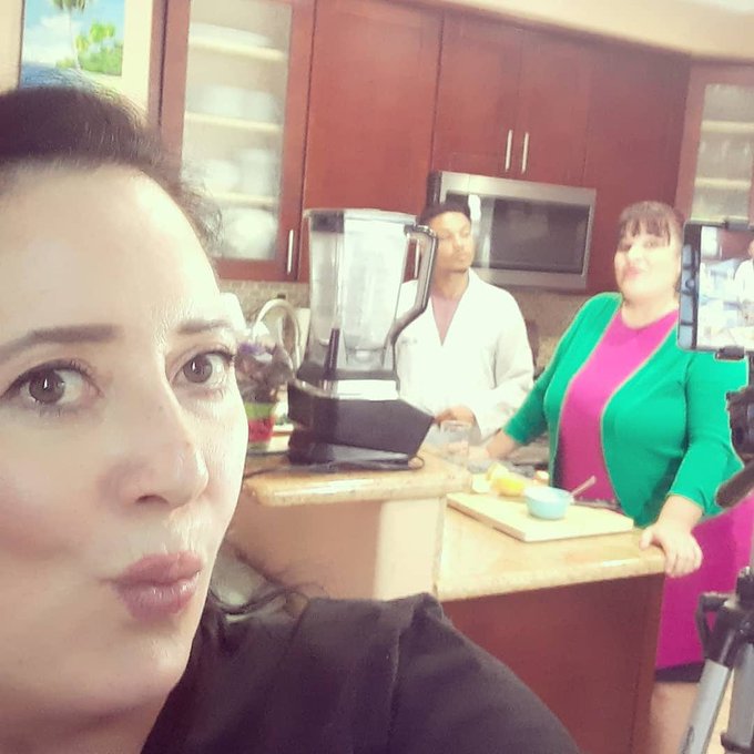 Cherelynn's tweet image. Camera ready makeup for Chef Melsan

bit.ly/2UnRzBQ

#mondayblogs
#bbloggersRT