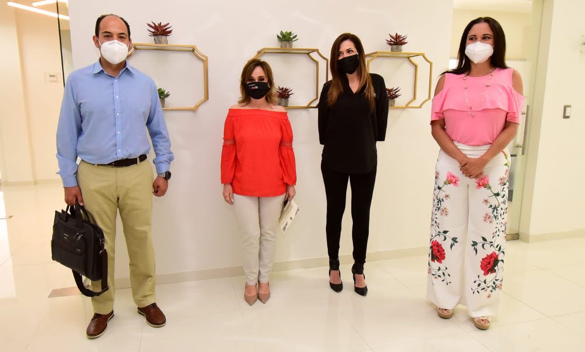 SeTurCoah's tweet image. Con el fin de homologar estrategias para la reactivación económica y turística de la Región Laguna, la Secretaria @luciaazucena, se reunió con su homólogo, @EleazarGamboa, titular de la Secretaría de Turismo y Cinematografía del Estado de Durango. #EstadosAmigos