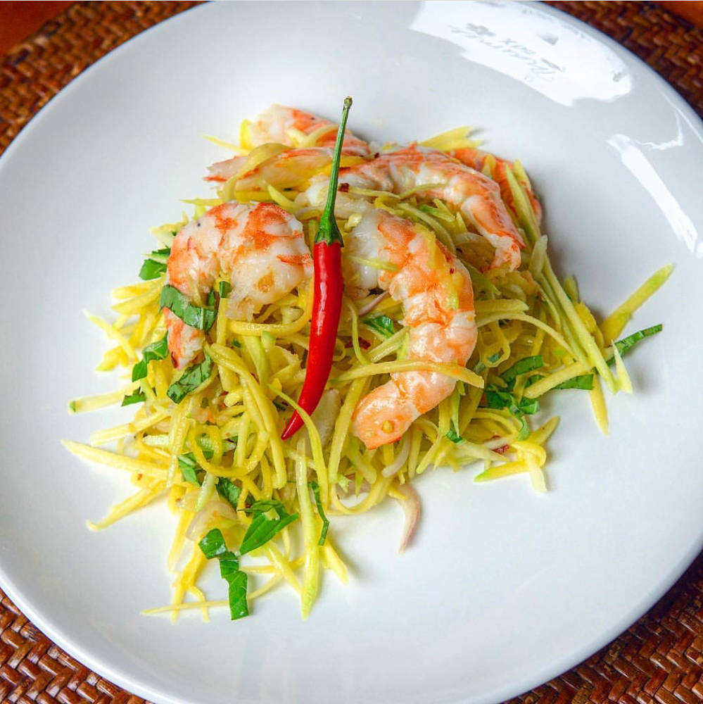 AngkorFood's tweet photo. Green Mango Salad
Green mango and shrimp tossed with Chrouk Metae and Thai basil; a mouthwatering salad for a hot summer day.

#chroukmetae https://t.co/DJTvPP3uvx https://t.co/nT3fm3YZAW