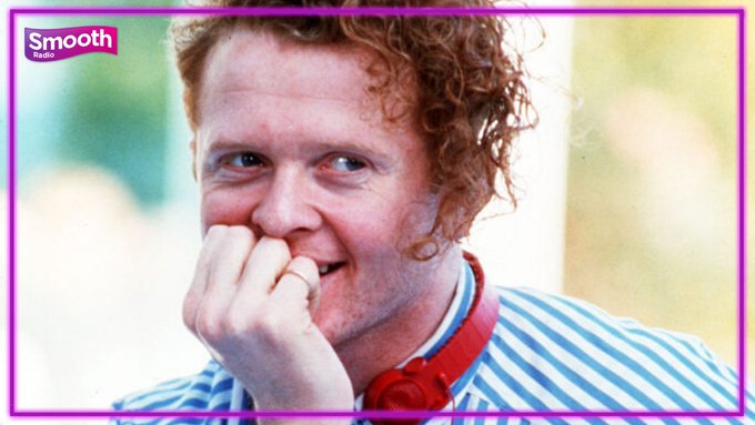 Happy 60th birthday to Mick Hucknall! What\s your favourite song? 