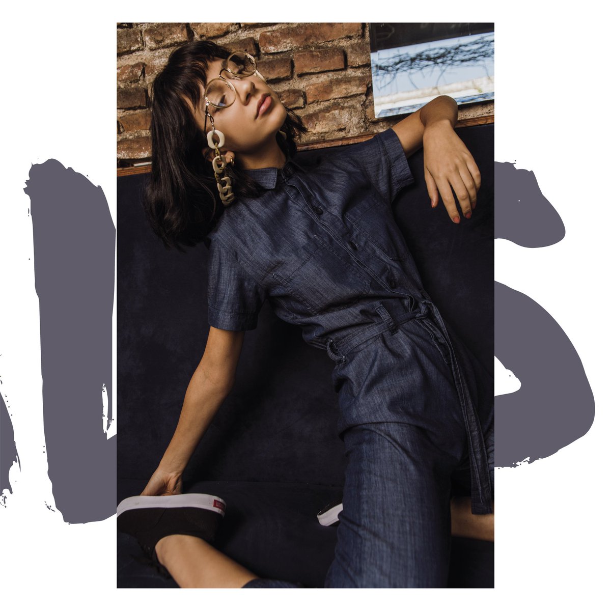 RockandJeansok's tweet photo. ~SLOWDENIM~
Slow ~Slow ~Slow LIFE
Overall Zuria

Locación @srespacio
Ph @florgalanph
Ella es @lalumartin 
Makeup @candelariagalindez
Gafas @lisbon_gafas 
Zapas @syndicateargentina .
.
.
.
#denim #overall #jeans #slowdenim #slowfashion #slowlife #rock
#fashion #tendencia https://t.co/dpazpBDaoi