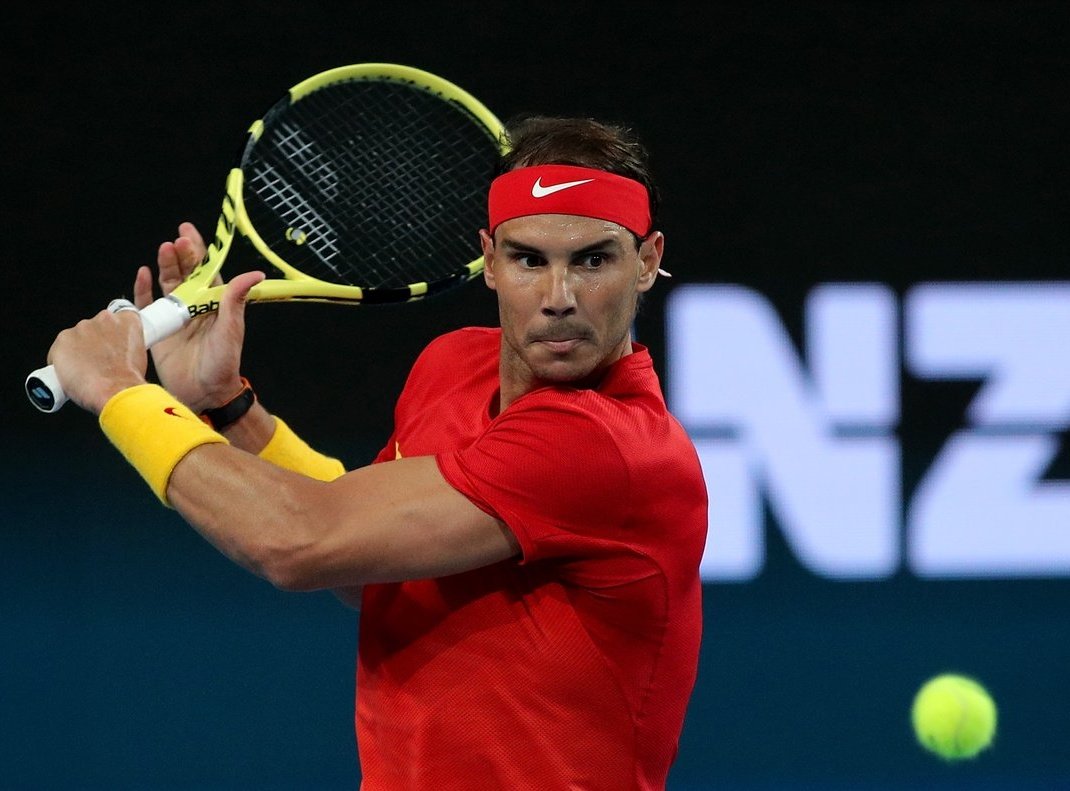 Batalla épica 🎾
📊 Elige a uno

RT 🔄 ROGER FEDERER
MG ♥️ RAFA NADAL