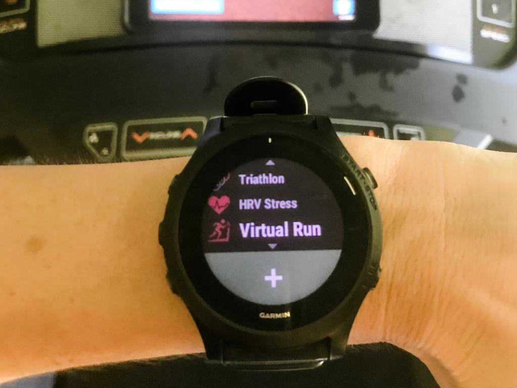 skjold Sekretær jeans Garmin Fitness on Twitter: "Don't hate the #treadmill run. Make it fun! # Garmin Ambassador Kindal W. shares how with the new Garmin Virtual Run  feature: https://t.co/A4m3FIBe37 https://t.co/a6XCozvWUW" / Twitter