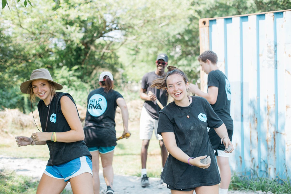 weagrva's tweet photo. Join us for Lift Up RVA on Fri, June 19, Sat, June 20, &amp; Tues, June 23 from 8:45 am – 3:30 pm at Bellemeade Park! LURVA is open to youth, adults &amp; families (children 12 &amp; under must work alongside a parent at all times). Get more information &amp; sign up at https://t.co/NsYMQV5O63! https://t.co/aExLjskaFO