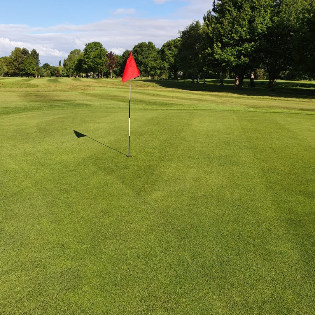 Golf is a great sport to enjoy responsibly and lends itself to social distancing. At Helsby GC we have a range of membership options available with no joining fee, more info: ow.ly/wVis50A1aM4