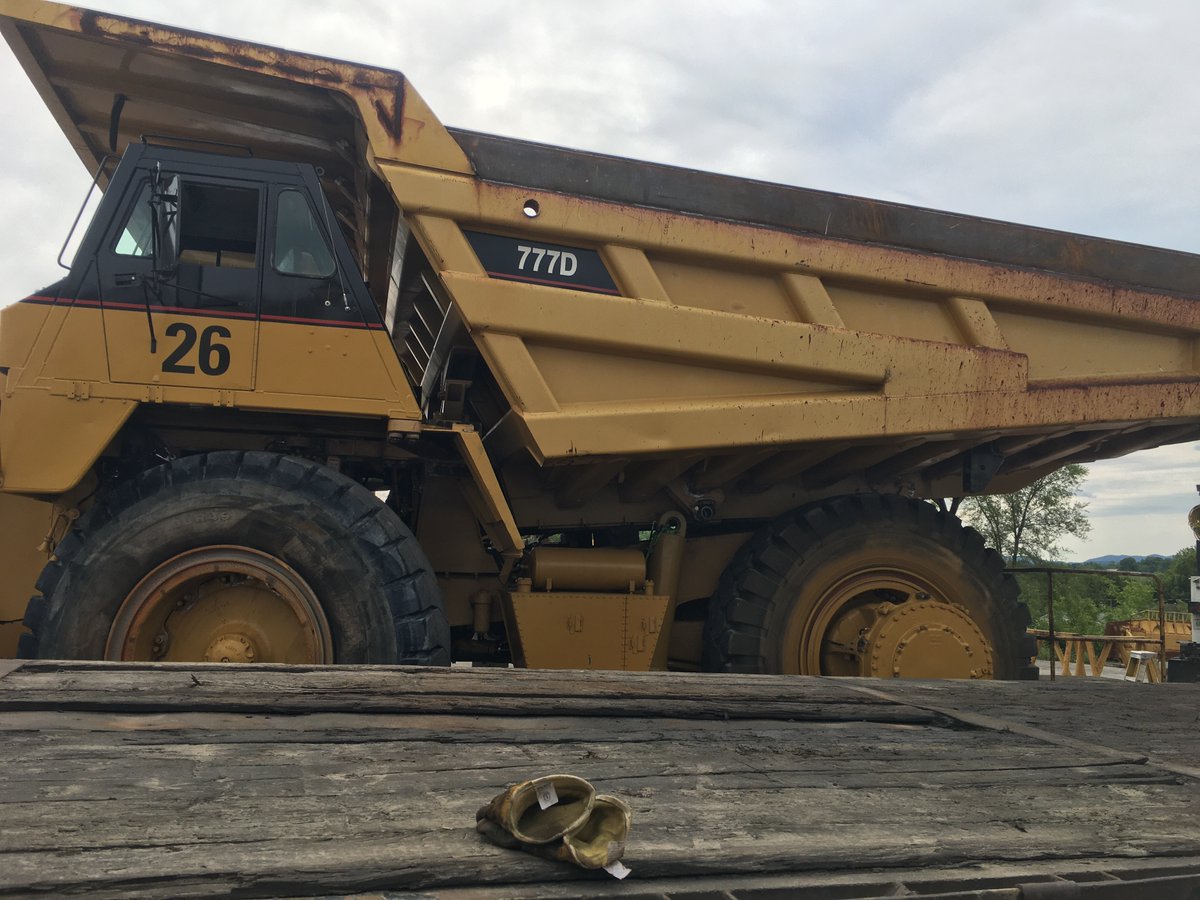 CarterMachinery's tweet photo. Built To Be Rebuilt. Check out this 777D Rebuild recently completed by our Salem Service Department.
#CarterMachinery #LetsGetToWork https://t.co/WM5WTAVm7M
