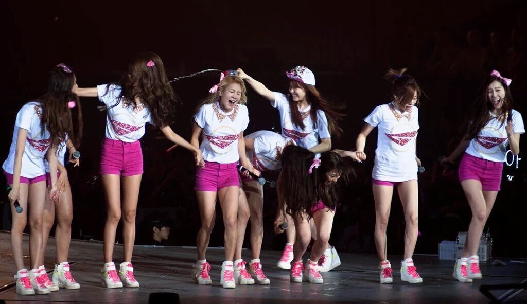 TAEYEON 🦋 Panorama tweet media