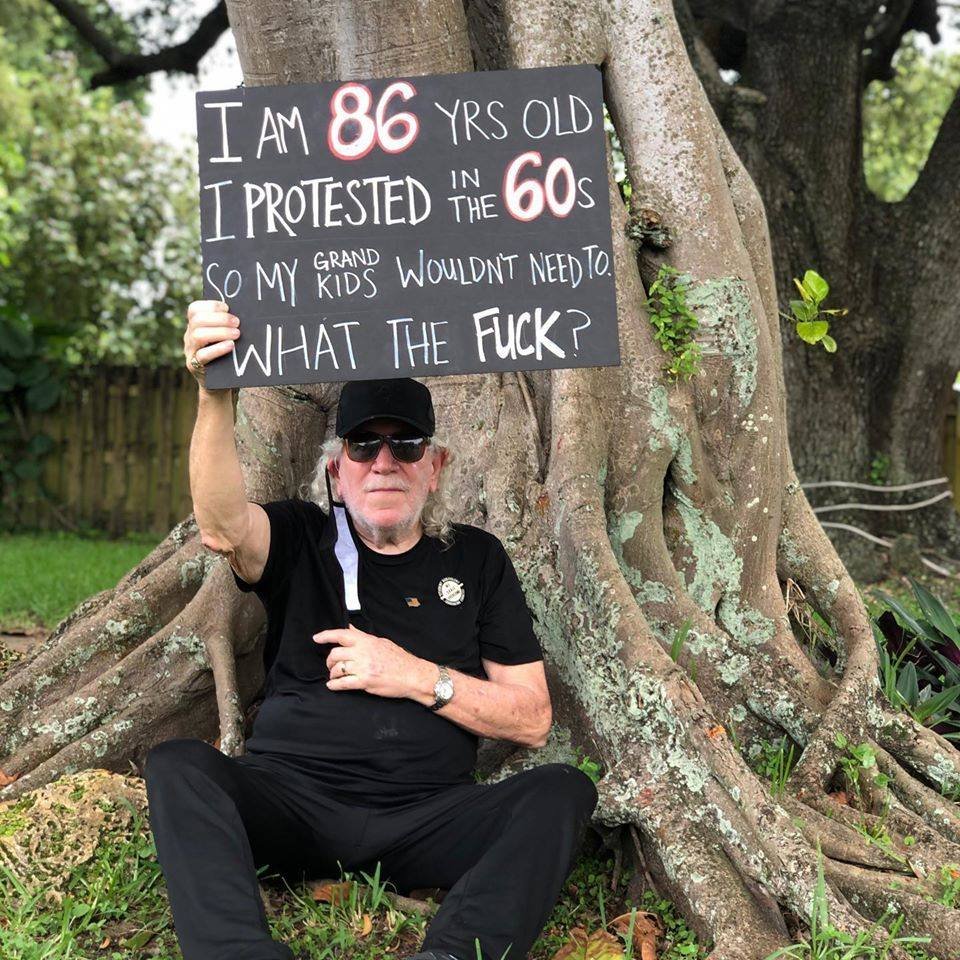 lesleyabravanel's tweet photo. @realDonaldTrump Go back to playing Bunker Bunko, you bigoted, bloviating buffoon. #BlackLivesMatter #PoliceReformNow #VoteBidenToSaveAmerica https://t.co/3w2zMvKwlG