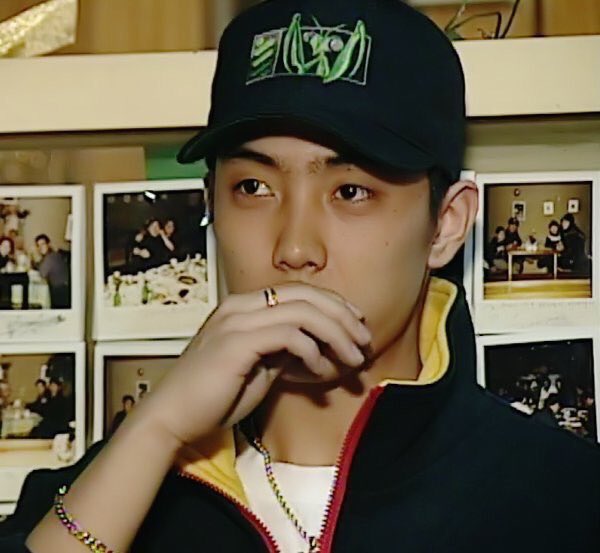 nica 🖤 eun jiwon tweet media