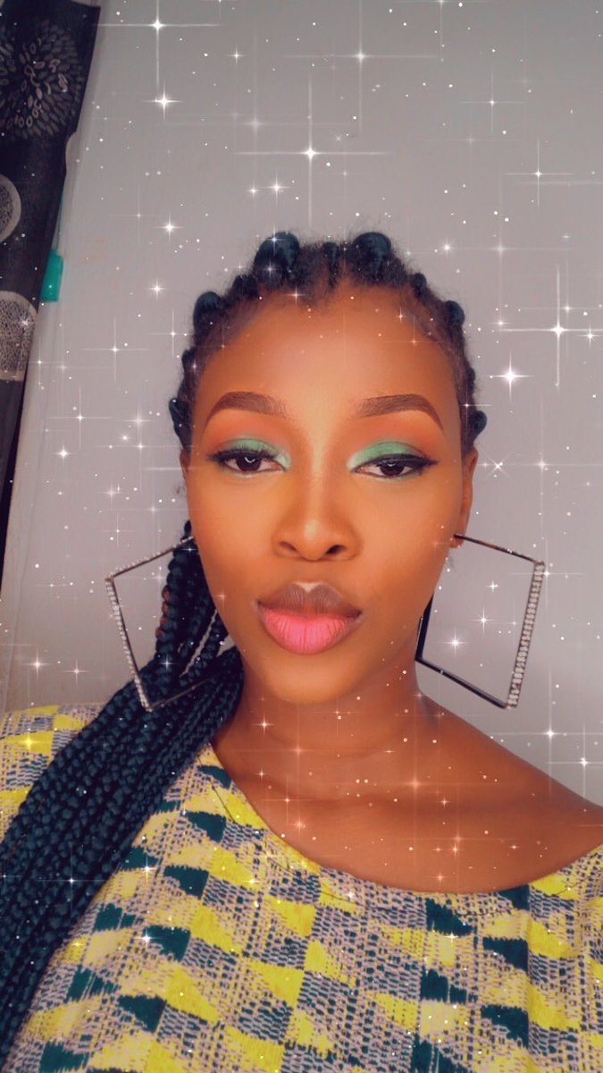 omodarah_'s tweet photo. If you need a makeup artist am one dm away.......Follow me and amma follow back ASAP,let’s do this💋💋 https://t.co/updxIP23ZL