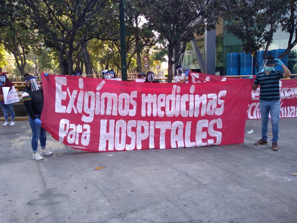 Santanamay3's tweet photo. #EmergenciaSanitariaEdomex y @lopezobrador_ y @alfredodelmazo no se ponen con seriedad a tomar cartas en el asunto, es urgente tener insumos y material médico indispensables en los hospitales #90camas y #MaternoInfantil de #Chimalhuacán para atacar #Covid_19. #AsíNoSeGobierna https://t.co/hC5qD1ItA5