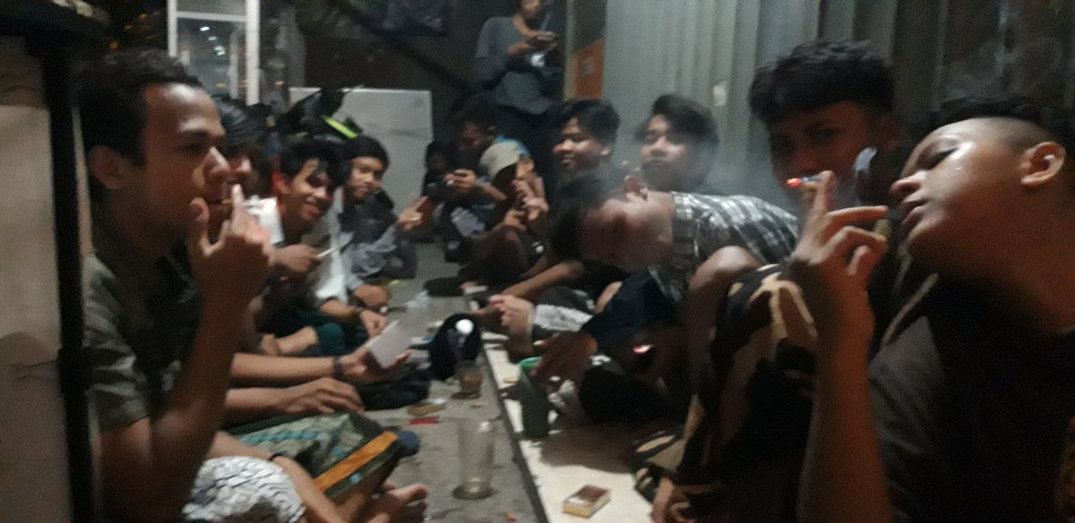 Sugauga1's tweet photo. Asline atine menungso kabeh podo gampang baper e cuma sikap e awkdewe seng bedakno 
.
Kita bisa hidup bersama karena perbedaan. https://t.co/1Rz0PAl08a