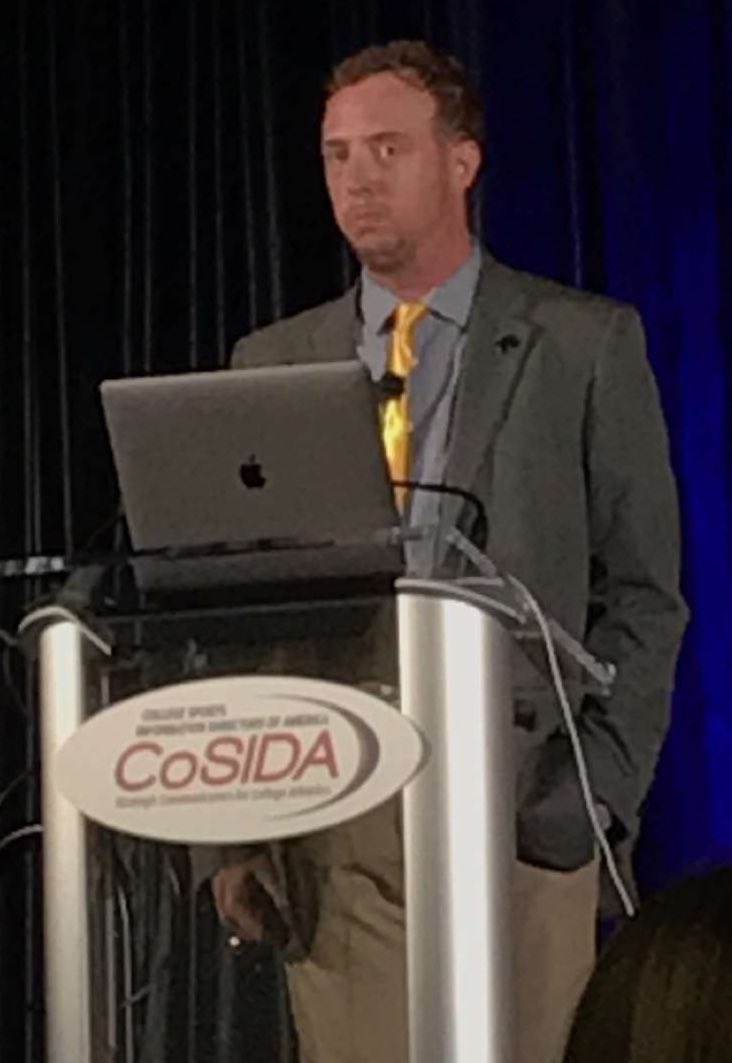 CoSIDAHam's tweet photo. When #CoSIDA20 was supposed to be in Vegas, but then it got canceled because of #COVID19...
but then Vegas reopened a few days before the original start date... https://t.co/NQiPjNFZRA