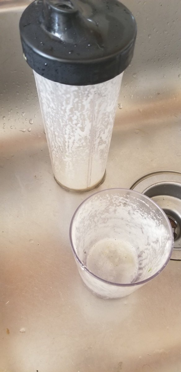 laitoyia's tweet photo. Week2 of tinkering with @jamaica_moves #BasicGreen
I added Raw pumpkin- it has Incredible benefits! 
Must admit wasn't my fave  (maybe not enough ice or blending, idk) Anyway I force &amp; drank,froze the rest. 
FF. today, Added milk &amp; OMG! Taste like soft serve.Had it all Bymyself🤭 https://t.co/FUOZFzXQTR
