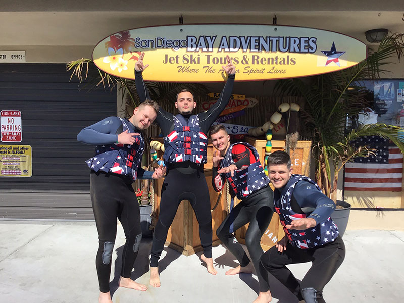 SDBayAdventure's tweet photo. Everyone having a great time at San Diego Bay Adventures.

Give us a call and join the fun - 619 889-4294 

https://t.co/7KgBfacYAH 

#JetSkiFun #JetSkiRentals #JetSkiSanDiegoBay https://t.co/xrMv3oVtJv