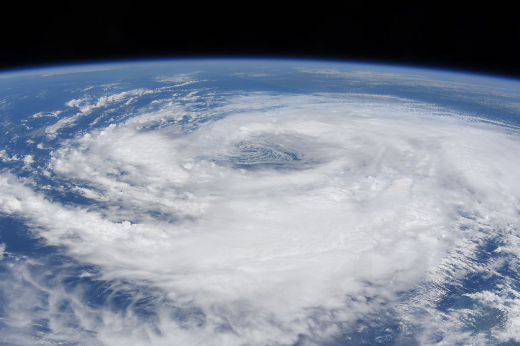 Astro_SEAL's tweet photo. Best of luck to all of the folks in the gulf coast region who are about to deal with the weather from Tropical Storm #Cristobal. https://t.co/xxNrazh53a