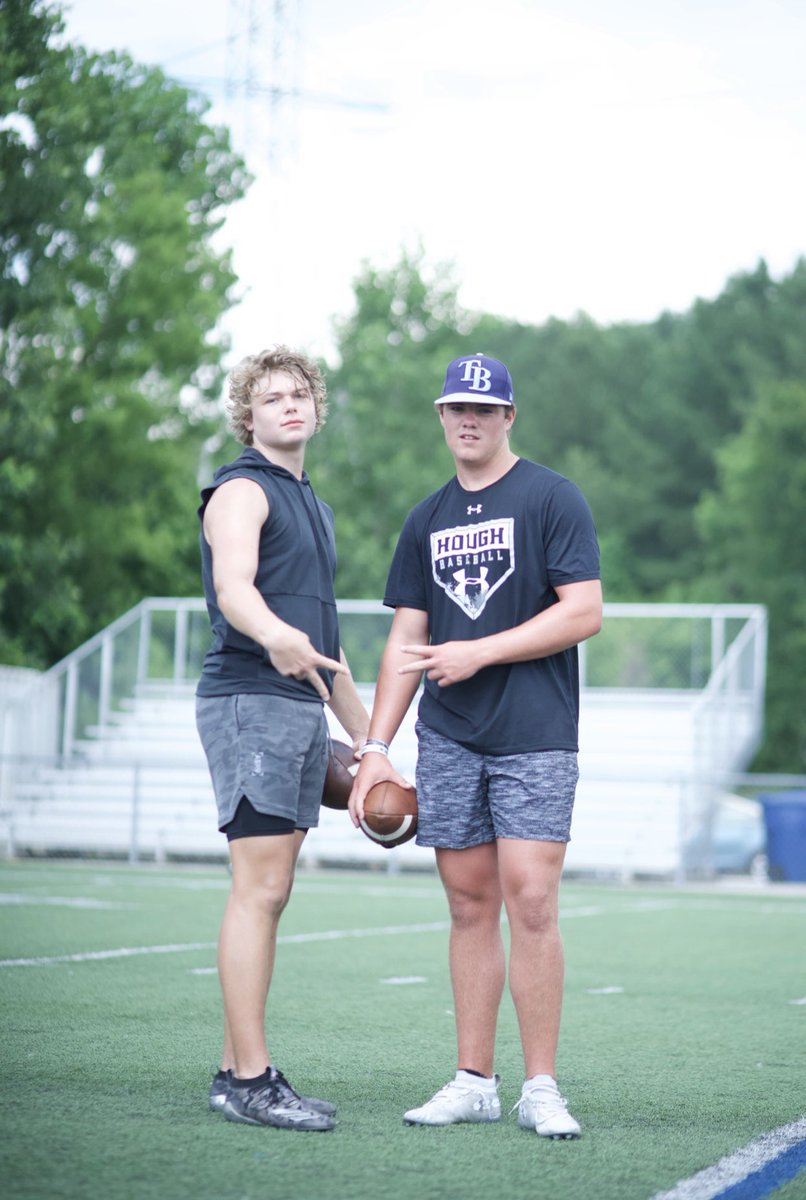 AJSimpkins15's tweet photo. Putting in work at Stars practice yesterday. Great to be back on the field with my team. @CarolinaStarsFB #starsbreed #TrustTheProcess #TNGS photo creds #QCV https://t.co/N4NyrvCfVj