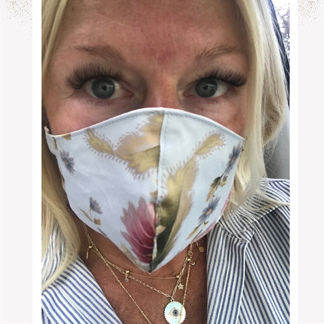 LashLoungeRiver's tweet photo. We have the most beautiful guests here at The Lash Lounge Rocky River! Don’t you agree? 

This hybrid full set was done by Ashley!

Have you booked your appointment online yet today? https://t.co/ayLkHnwEDk