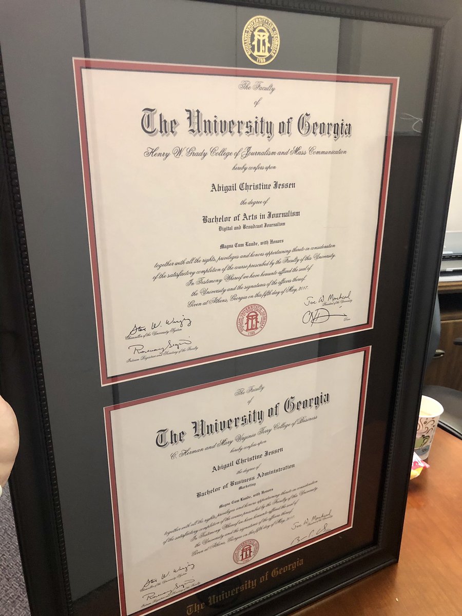 abbyjessen's tweet photo. It took getting a new office to make me do it, but I FINALLY got these bad boys framed ๐ https://t.co/OWw6GfkUo3