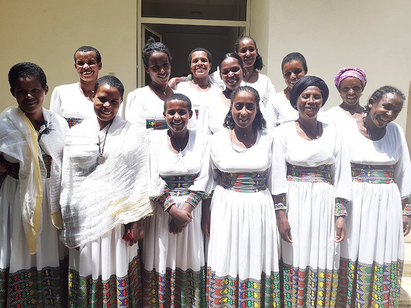 HHOJ's tweet photo. 🎉🎂Happy Birthday to the Healing Hands of Joy center in Bahir Dar!
In spring 2015, we opened the doors of our second training and rehabilitation center in Ethiopia, and on June 7th we celebrated the graduation of our very first round of SMAs from the Amhara region. https://t.co/DMXn0K1l3E