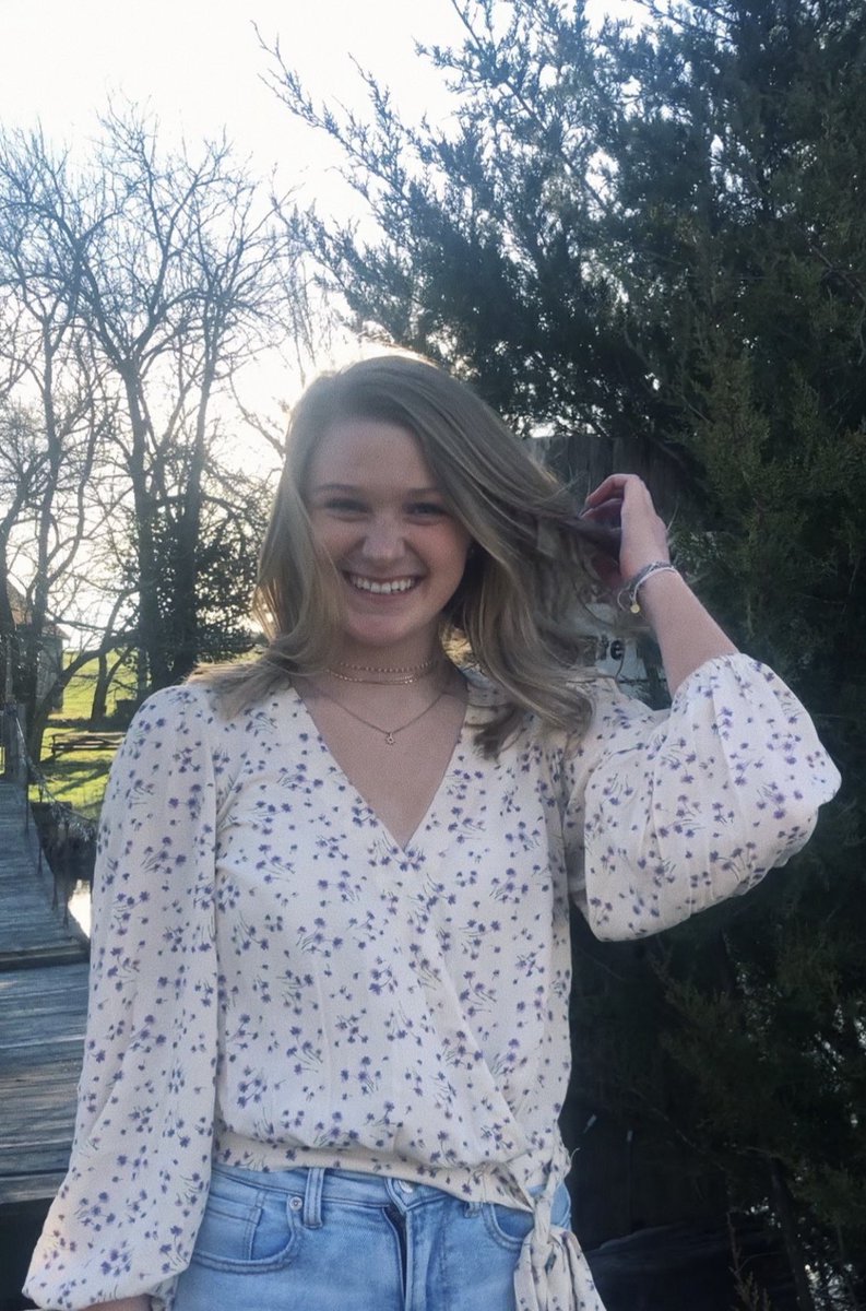 FBLA_Carthage's tweet photo. ⭐️Incoming Officer Spotlight-Hailey Bryant, Secretary⭐️ https://t.co/jhWrtGEh8C