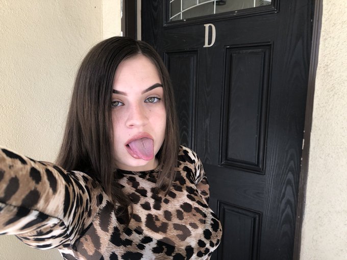 New Shoot With @povraw Coming Soon😈💦‼️Can&rsquo;t Wait For You Guys To Watch Me Take This Sweet White Boys<a class="tags" target="_blank" title="On Twitter" href="/?out=eyJ0eXAiOiJKV1QiLCJhbGciOiJIUzUxMiJ9.eyJpYXQiOjE3MjE1NTQ1MzQsImlzcyI6InR3cG9ybnN0YXJzLmNvbSIsIm5iZiI6MTcyMTU1NDUzNCwiZXhwIjoxNzUzMDkwNTM0LCJyZWRpcmVjdF91cmwiOiJodHRwczovL3R3aXR0ZXIuY29tL3BvdnJhdyJ9.-H7FR_1KecTnRE0A0gmXoseQyns_YrPQZy5PosSnpSue4evQ_70L2lWlaKOBB8Lg6K7Yc0_wVu1lM8FvA5Mzwg">@povraw</a><a href="/tag/booty"class="tags"><span>#booty</span></a><a href="/tag/california"class="tags"><span>#california</span></a><a href="/tag/teen"class="tags"><span>#teen</span></a><a href="/tag/babygirl"class="tags"><span>#babygirl</span></a><a href="/tag/daddysgirl"class="tags"><span>#daddysgirl</span></a>